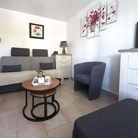 T2 Avec Parking Au Cœur De La Pinède - 4 Pers. - Fr-1-607-243 Appartement *